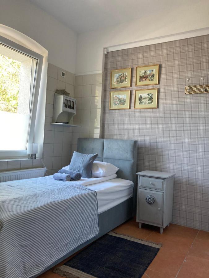 Villa Italiana Pokoje Z Prywatnymi Lazienkami & Odnowa Biologiczna Gdynia Kültér fotó